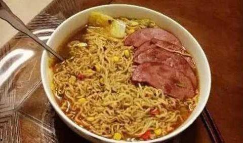 瓜友们吃泡面视频大全集,瓜友们的美味瞬间大盘点