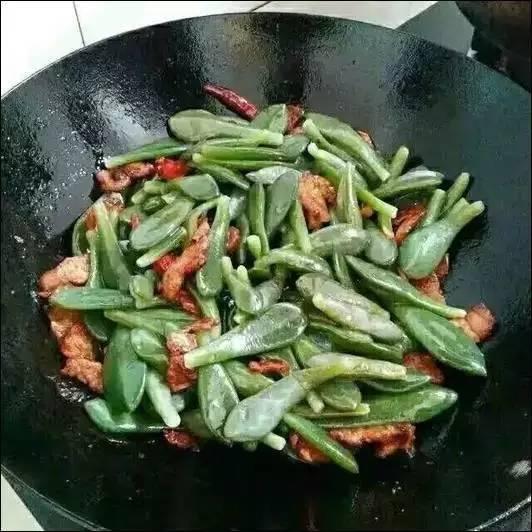 小贝贝瓜能炒着吃吗视频,家常美味新选择