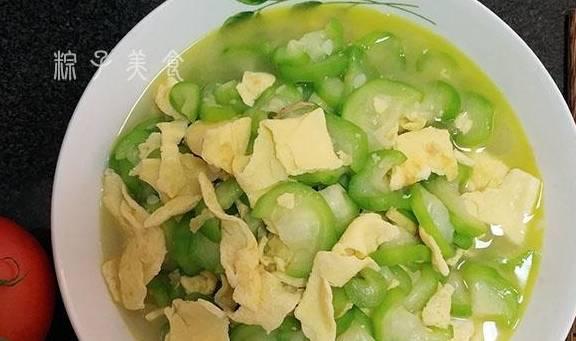 嫩圆瓜怎么切块吃视频教程,轻松解锁美味新境界