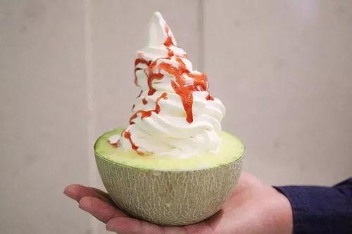 小妹儿吃哈密瓜雪糕视频,小妹儿甜蜜演绎哈密瓜雪糕美味诱惑  第3张